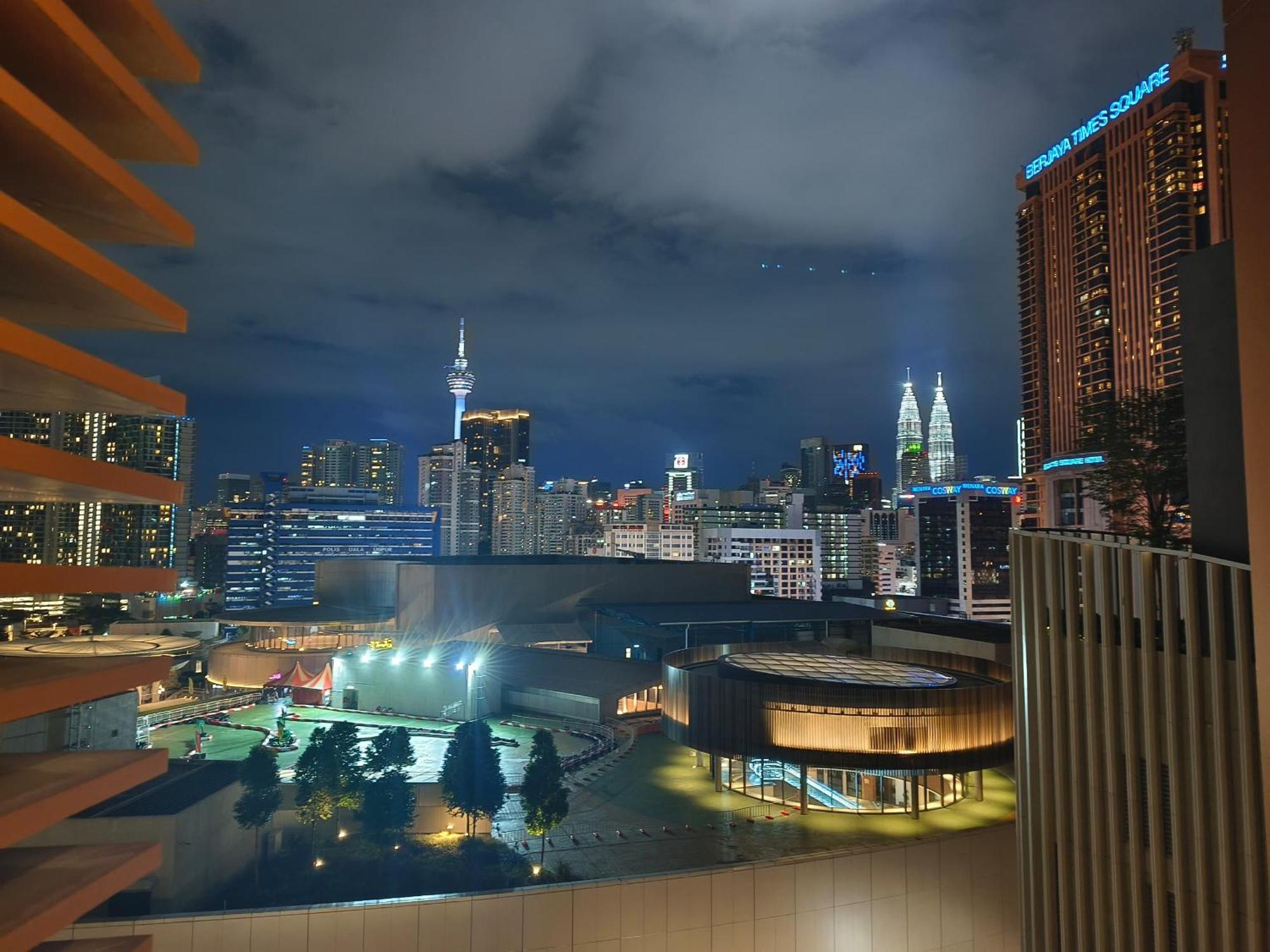 Lucentia Suites Klcc By City View Kuala Lumpur Bagian luar foto