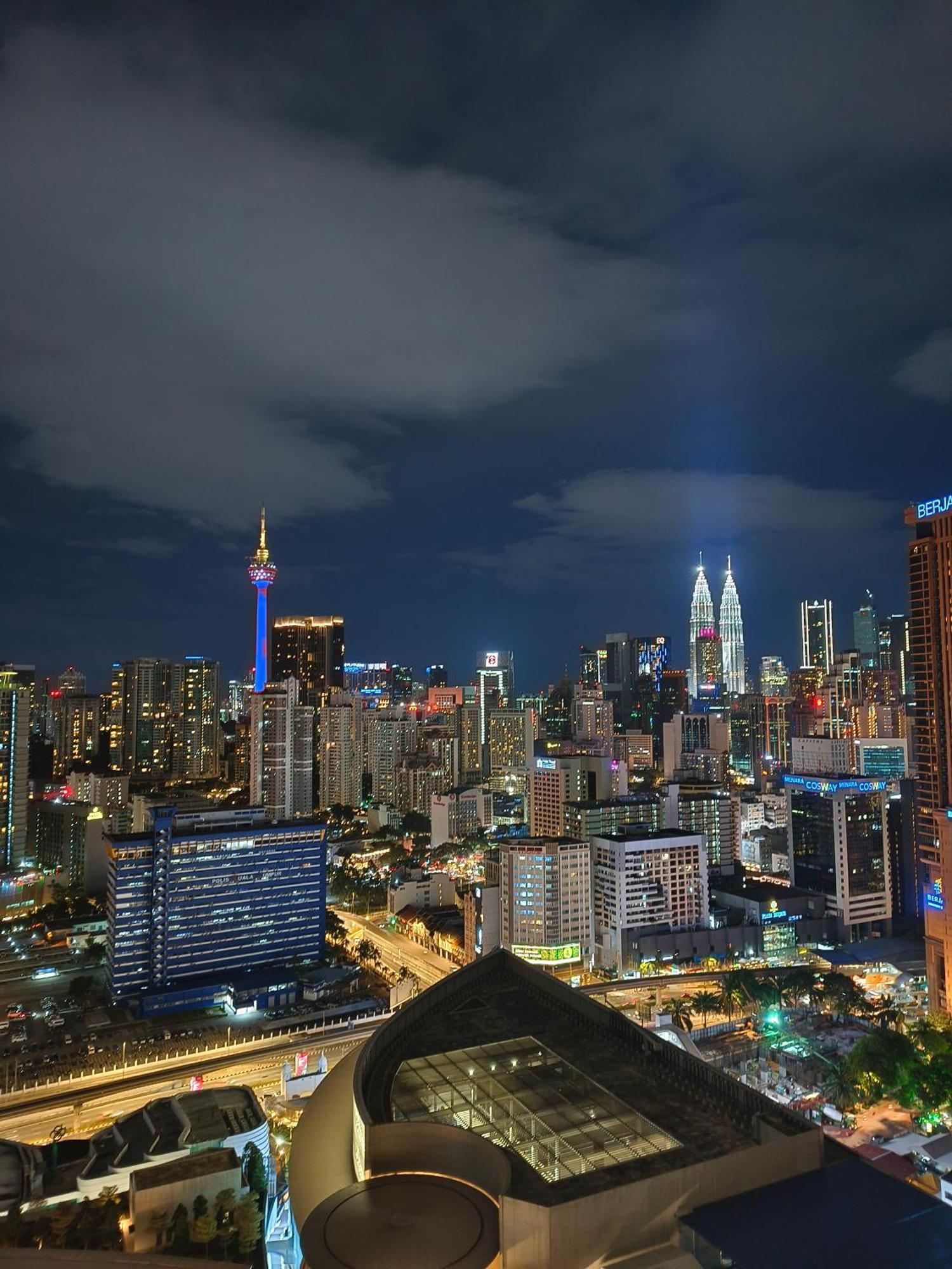 Lucentia Suites Klcc By City View Kuala Lumpur Bagian luar foto