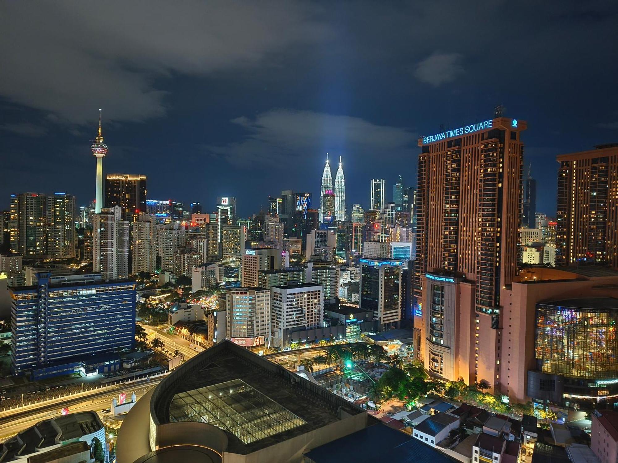Lucentia Suites Klcc By City View Kuala Lumpur Bagian luar foto