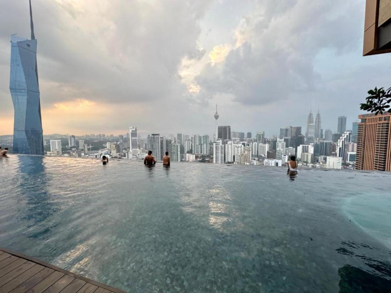 Lucentia Suites Klcc By City View Kuala Lumpur Bagian luar foto